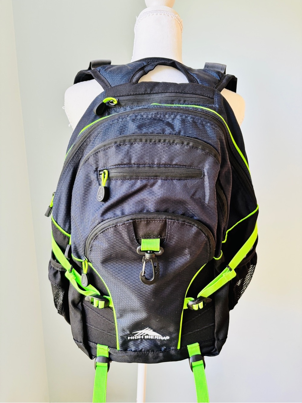 High Sierra Black/Navy with Neon Green Trim - 15Wx18H